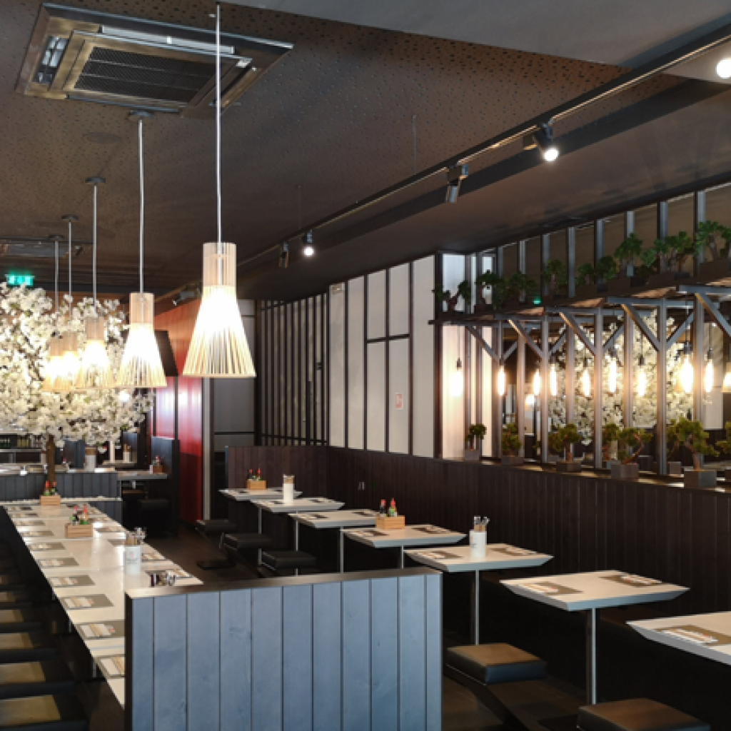 Estudio lumínico, desarrollo e instalación de la nueva iluminación LED en los restaurantes del grupo UDON en Portugal (Lisboa)